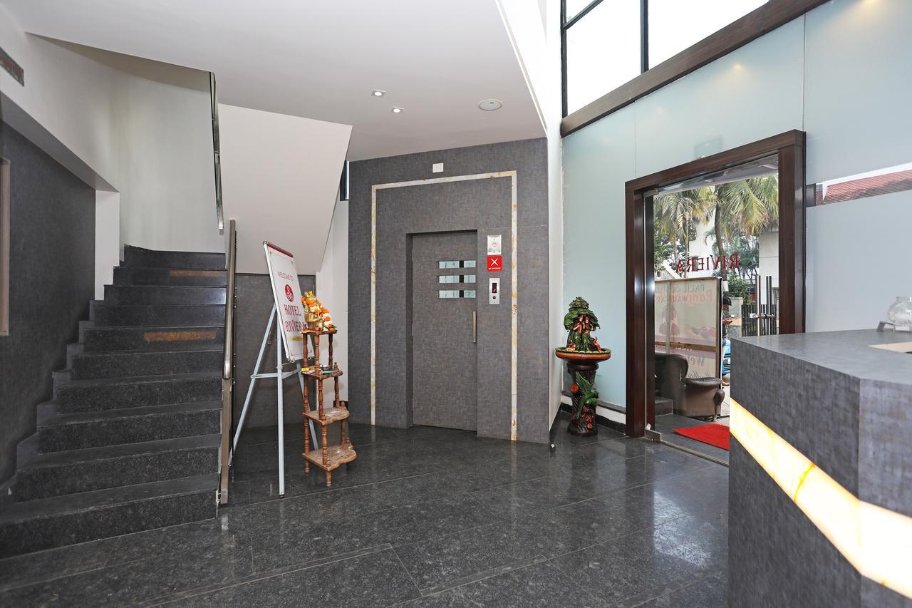 Oyo 10672 Hotel Riviera Nashik Zewnętrze zdjęcie