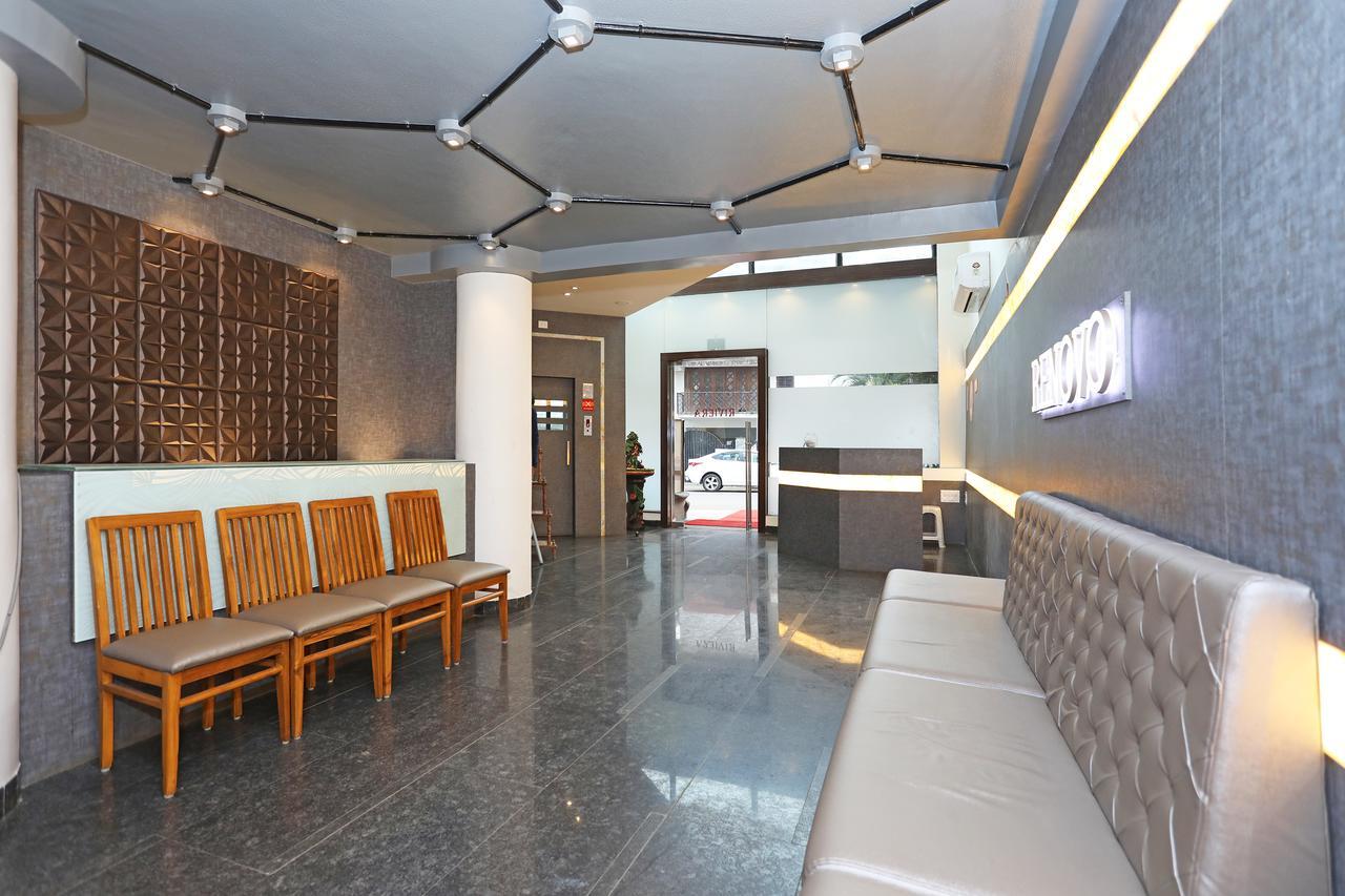 Oyo 10672 Hotel Riviera Nashik Zewnętrze zdjęcie