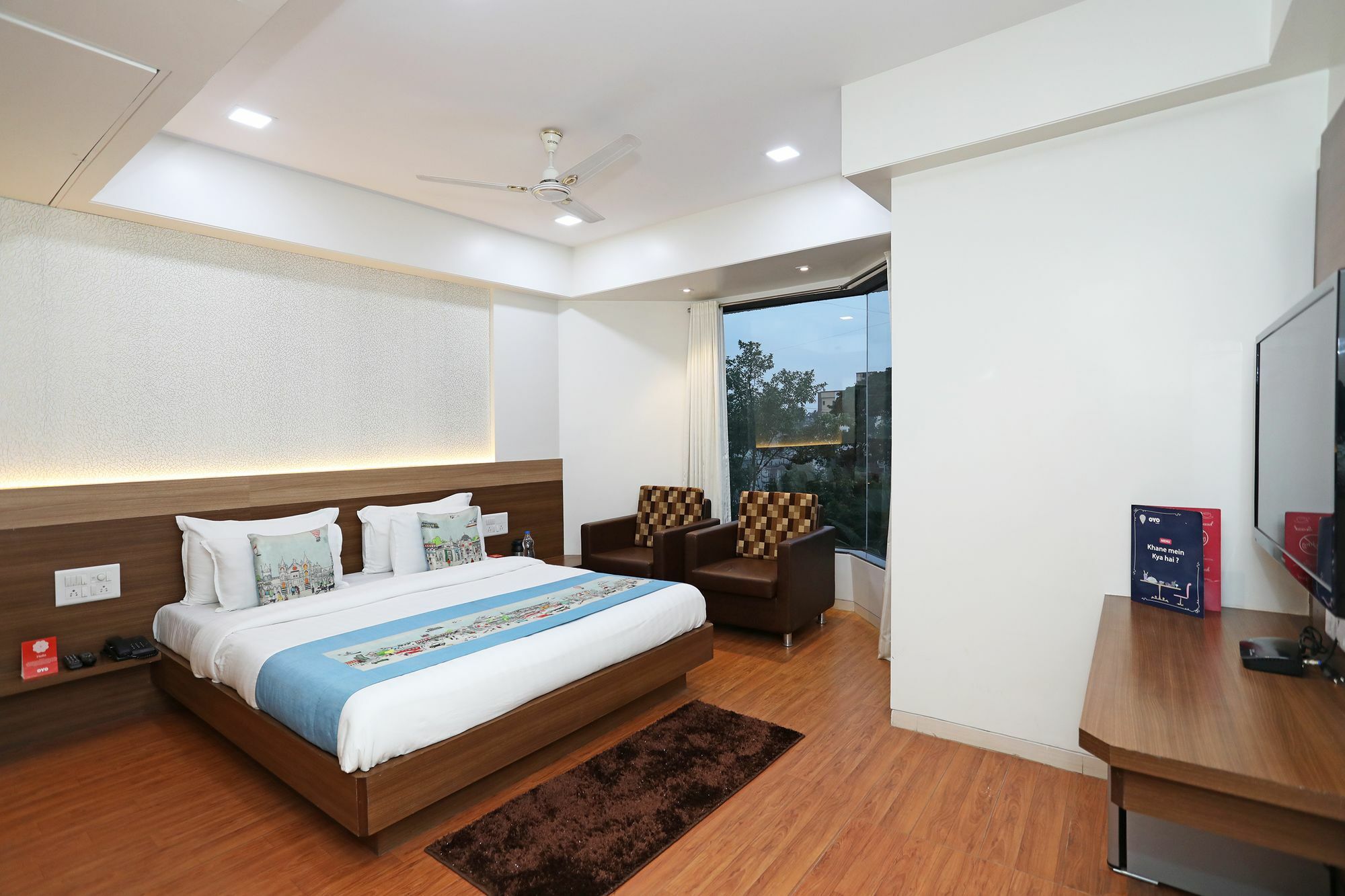 Oyo 10672 Hotel Riviera Nashik Zewnętrze zdjęcie